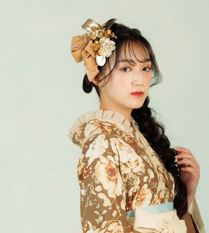 ガーリーキュートの袴の画像