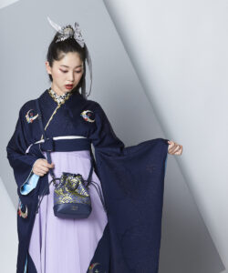 ミッドナイトブルー